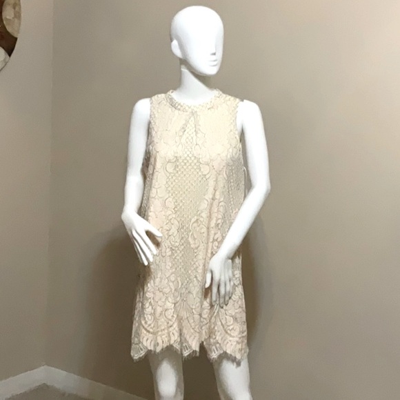“Skies Are Blue” Cream Lace Sleeveless Dress - Picture 1 of 6